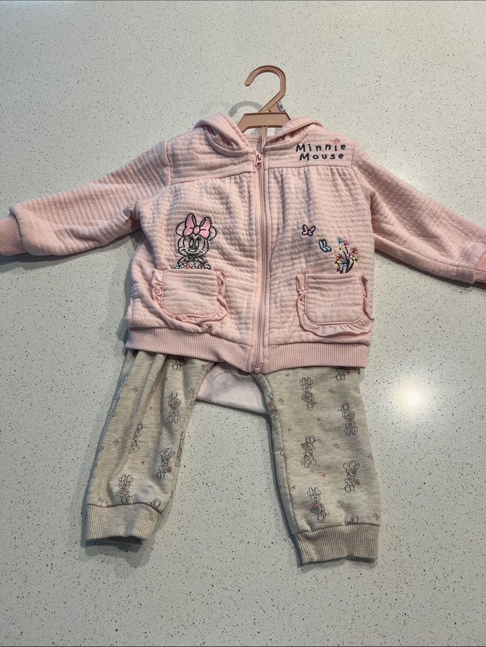 5/$35 used Disney Minnie Mouse Pink 3 piece set (no callouts)